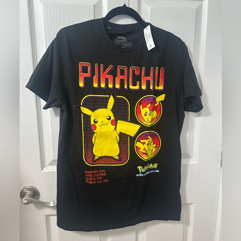 Men’s Pokemon Pikachu Black Graphic Tee - unisex Medium